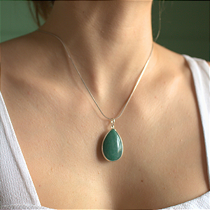 Colar Prata 925 com Gota de Quartzo Verde