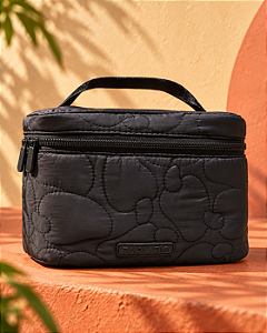 Nécessaire Farm Me Leva Puffer – Preto Liso