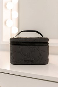 Nécessaire Farm Me Leva Puffer – Preto Liso