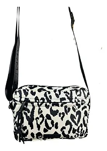 Bolsa Farm Ziriguidum – Estampa Oncinha Urbana FARM