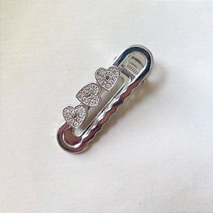 Presilha bico de pato corações em strass