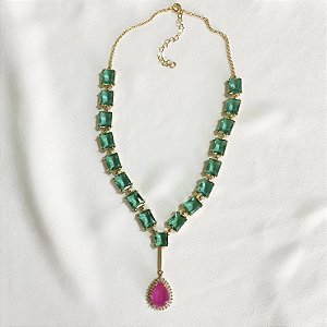 Colar em cristais e gota fusion