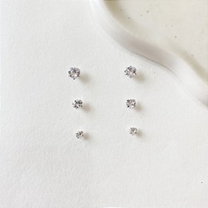 Trio brincos coração em zircônia