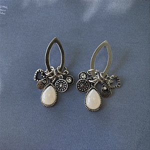 Brinco base oval patuás