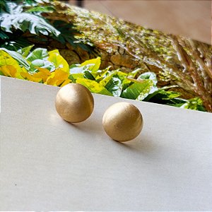 Brinco Botão Acetinado Banho Ouro Feminino