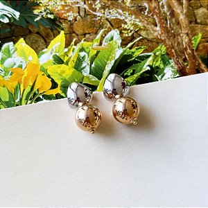 Brinco Dois Banhos Liso