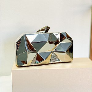 Clutch metalizada prateada orgânica