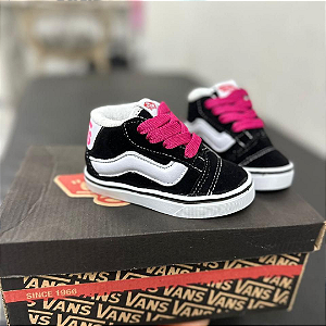 Tênis Infantil Preto, Branco e Rosa