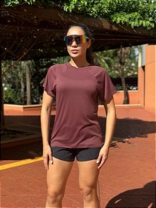 Camiseta Mari marrom