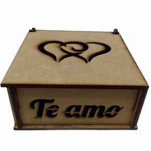 CAIXA DE MDF COM CORAÇÃO - PEQUENA 9,0 X 9,0 X 4,5 CM - 01 UNIDADE - MAKE FESTAS