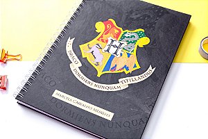 Caderno Escolar A4 | Harry Potter Hogwarts Preto | Personalizado