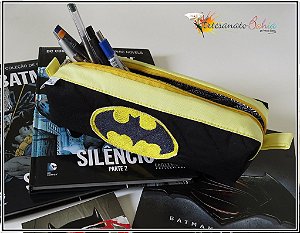 Estojo College Multiuso- Logo Batman