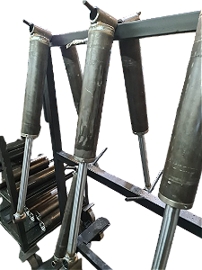 Cilindro de Inclinação Completo - Q-1000 - MKS2200P4E Com Rosca e Bucha de Nylon (Antigo)