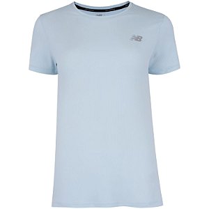 Camiseta New Balance Sport Essentials Feminina