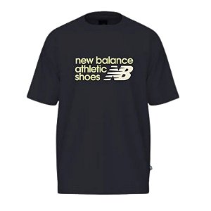 Camiseta New Balance Athletics Relaxed Premium Chest Masculina