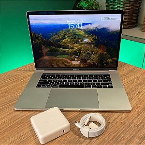 Apple A1990 MacBook Pro 15" i7 32 GB RAM DDR4 512 SSD GPU 4GB Dedicada 2018 Notebook Touch Bar (Semi-Novo)