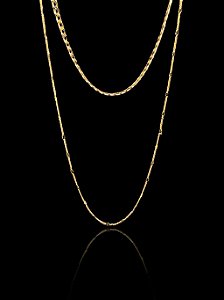 Colar Duplo: Corrente Elo Grumet 35cm/Corrente com Pequenos Corações 60cm