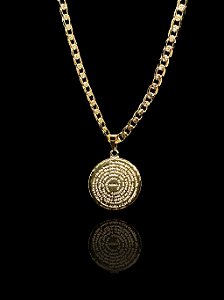 Corrente Elo Grumet 50 cm, com Pingente em formato de Medalha com Detalhe Escrito Pai Nosso