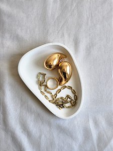 Porta Joias Gota- em cimento branco- PERSONALIZÁVEL