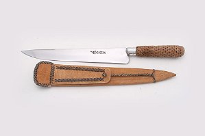 FACA CARBONO 10" GAÚCHA / CABO E BAINHA EM COURO CRÚ TRANÇADO