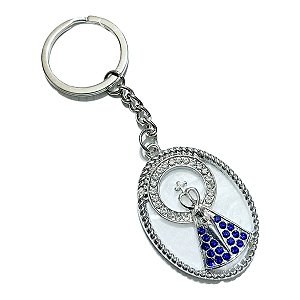 CHAVEIRO PRATEADO PEROLADO OVAL RESPLENDOR STRASS APARECIDA