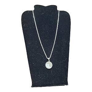COLAR TRANÇADO BAIANO 60 CM AÇO INOX PINGENTE Yin Yang 2 CM