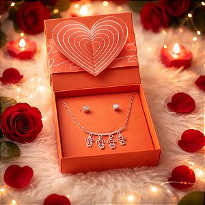 Colar+Brinco +Caixa Presente Mãe Aço Inox 3 MENINAS 1 MeninO