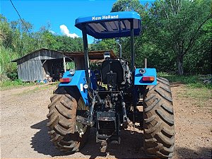 Trator New Holland TL 75 E