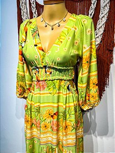 VESTIDO FENDA LATERAL-  COLEÇÃO - AURA SERENA- VERDE LIMA