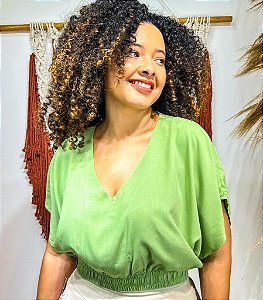 CROPPED CLARA -  COLEÇÃO - ALTO VERÃO-VERDE