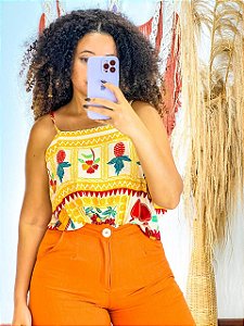 BLUSA PRISCILLA- ESTAÇÕES-AMARELA -VISCOSE PRÉ LAVADO ,GRAMADURA 140