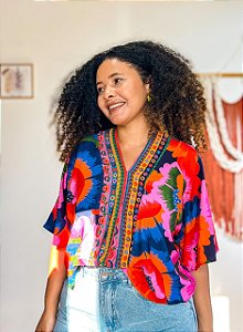 BLUSA ANGELITA - ESTAÇÕES - FLORES-VISCOSE PRÉ LAVADO
