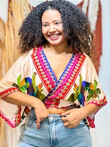 CROPPED MORCEGO - BELEZA TROPICAL- BRANCO E ROSA -VISCOSE PRÉ LAVADO