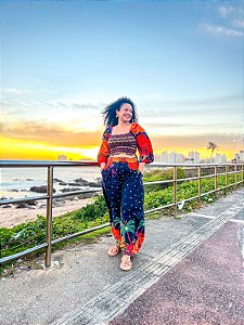 CALÇA PANTALONA ÁGATA - PRAIA URBANA -AZUL COM DETALHES COLORIDOS - VISCOSE PRÉ LAVADO
