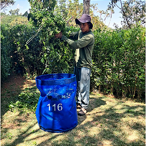 Lixeira de Jardim  Com Rodas