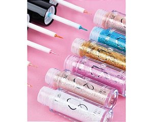 Delineador Líquido Glitter Shine Ruby Rose: Olhos marcantes e com brilho
