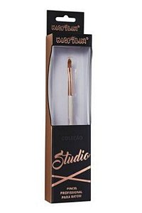 Pincel E08 Studio Macrilan: Acabamento Profissional para Seus Lábios