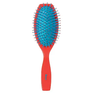 Escova Cereja Oval Almofadada Ricca – Cerdas Massageadoras e Conforto para o Seu Cabelo