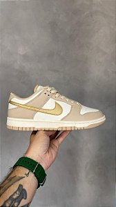 Nike Dunk Low 'Gold' - Pronta Entrega