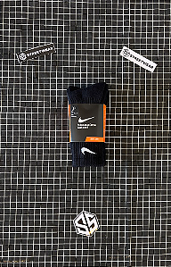 Par de Meias Cano Alto Nike - Preta