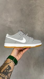 Nike SB Dunk Low 'Grey Gum' - Pronta Entrega