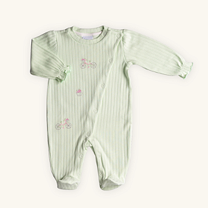 Macacão Bebê Canelado Bordado Bicicleta Suedine 100% Algodão Premium