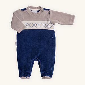 Macacão Bebê Losangos Chic Plush Premium