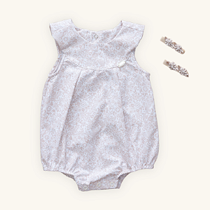 Macaquinho Romper Bebê Menina Chique Flor Bege Tricoline 100% Algodão