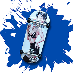 Fingerboard completo 36mm Mini SKT Co. modelo "Pin Up Girl"