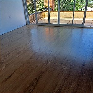Piso LVT Vinílico Belgotex Castilla - Ref. 206 Oviedo - 4,77m² por embalagem