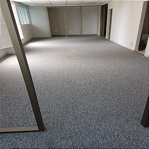 CARPETE PARA ESCRITÓRIO EM PLACAS BELGOTEX - ASTRAL - Ref. 408 Taurus - Embalagem com 5,00m²