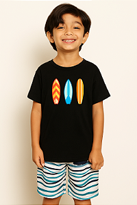 Camiseta Infantil Surf e Pranchas
