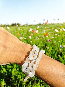 Pulseira Cristal com Quartzo branco- ​​​​​​Purificação, Clareza, Proteção, Harmonia e Energia Positiva