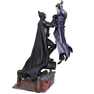Estátua Batman Vs Joker Dc Comics